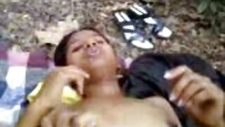 बक्सोम श्यामला मिरी सुगिहारा एक अप्रतिम ब्लोजॉब देत आहे आणि मिशनरी स्थितीत खराब होत आहे