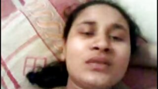 सुलभ कॅम वर हस्तमैथुन सत्र