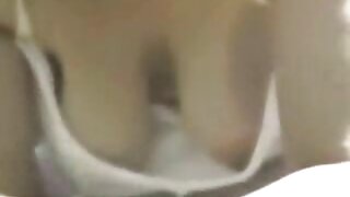 हौशी जोडपे पहाटे गोड कामुक सेक्स करत आहेत